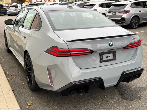 Brooklyn Grey Metallic 2026 BMW M5 Base