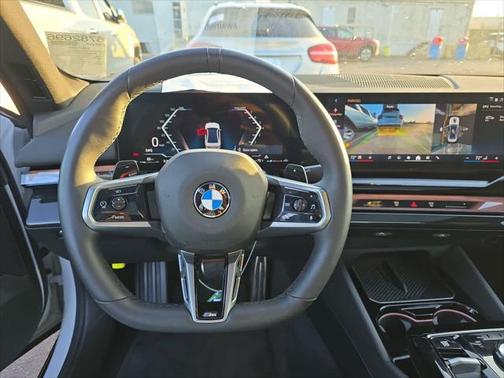 2025 BMW 540 i xDrive
