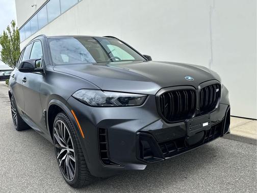 Alpine White 2024 BMW X5 M60i