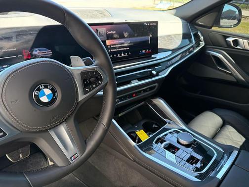 2026 BMW X6 xDrive40i