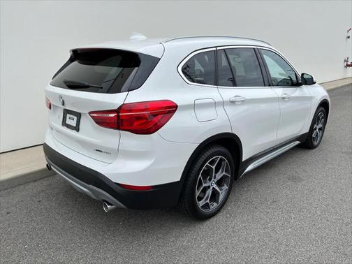 Alpine White 2019 BMW X1 xDrive28i