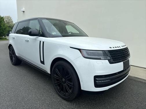 2024 Land Rover Range Rover P400 SE
