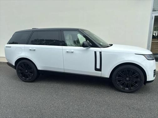 2024 Land Rover Range Rover P400 SE