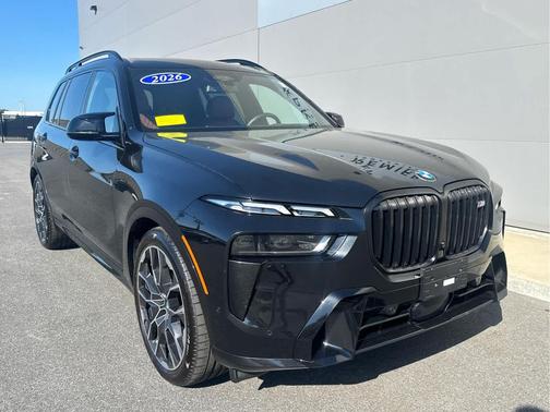Carbon Black Metallic 2026 BMW X7 M60i