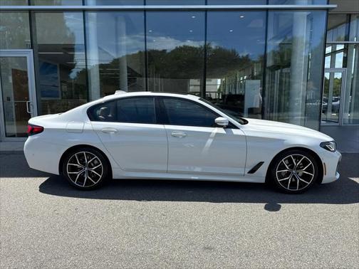 2022 BMW 530 i xDrive