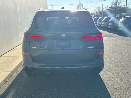2026 BMW X5 M60i