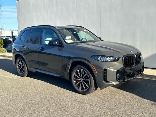 2026 BMW X5 M60i
