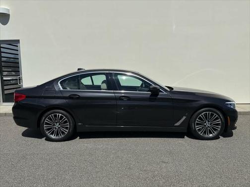 2019 BMW 530e xDrive iPerformance