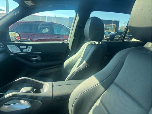 2025 Mercedes-Benz GLE 450e 4MATIC