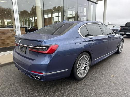 2022 BMW ALPINA B7 xDrive