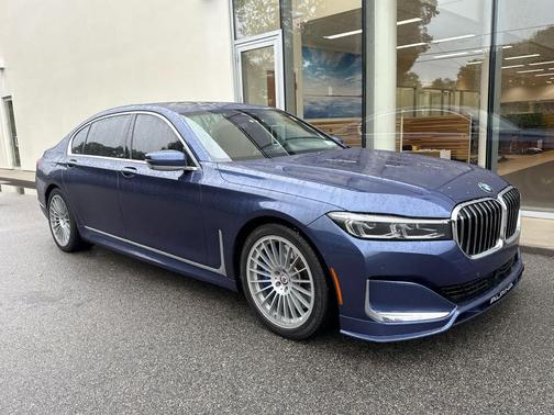 2022 BMW ALPINA B7 xDrive