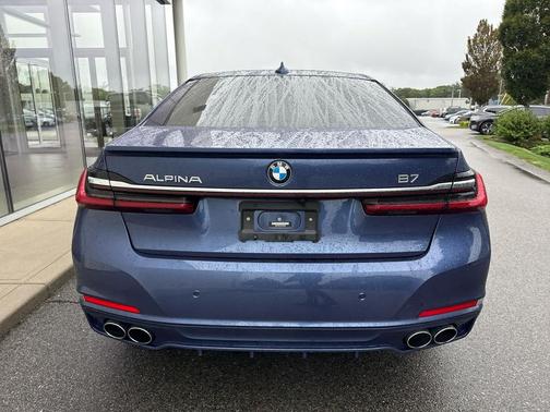 2022 BMW ALPINA B7 xDrive