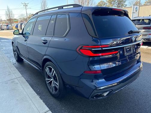 2023 BMW X7 xDrive40i