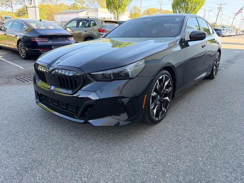 Black Sapphire Metallic 2024 BMW 540 xDrive