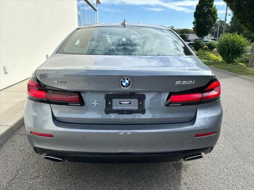 2022 BMW 530 i xDrive