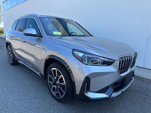 Space Silver Metallic 2024 BMW X1 xDrive28i