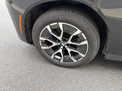 Black Sapphire Metallic 2026 BMW X3 30 xDrive