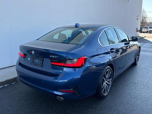 2021 BMW 330 xDrive