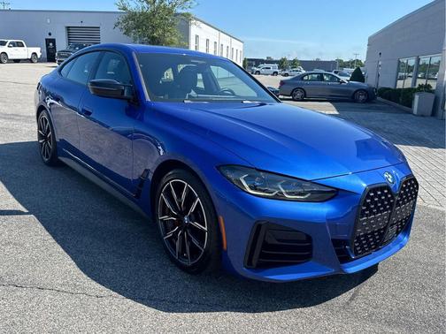 Portimao Blue Metallic 2024 BMW M440 i xDrive
