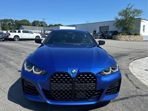 Portimao Blue Metallic 2024 BMW M440 i xDrive
