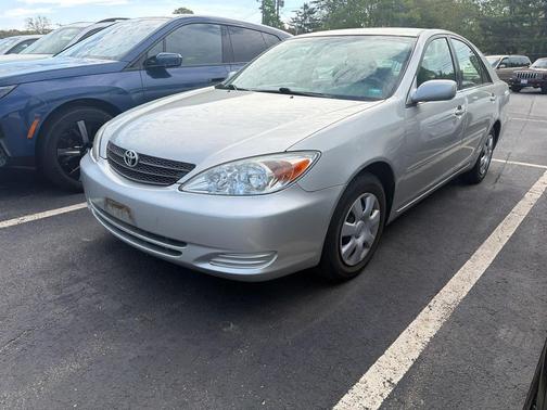Lunar Mist Metallic 2002 Toyota Camry LE