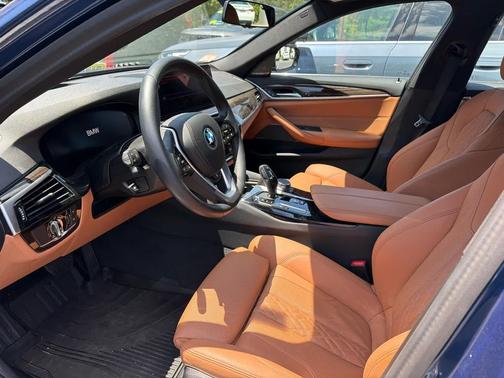 Phytonic Blue Metallic 2023 BMW 530e Base