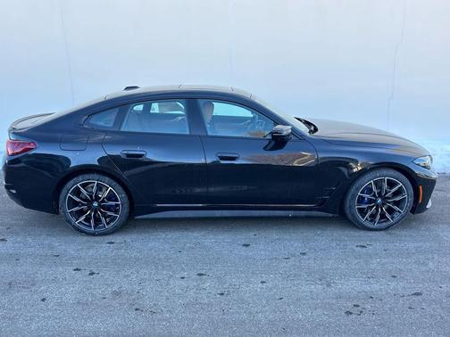 2026 BMW M440 i xDrive