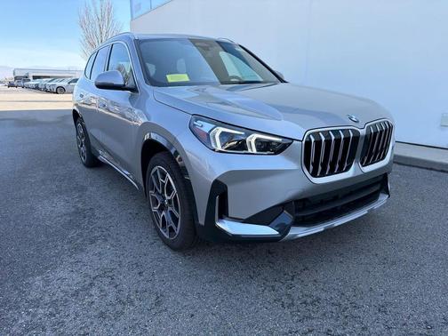 Space Silver Metallic 2026 BMW X1 xDrive28i