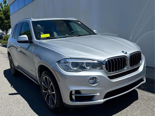 Glacier Silver Metallic 2018 BMW X5 xDrive35i
