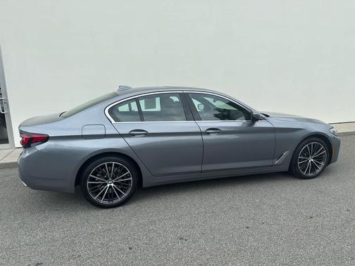 2023 BMW 540 i xDrive