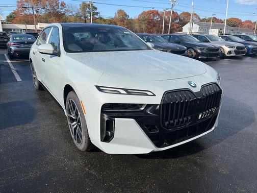 2026 BMW 740 xDrive