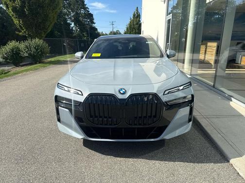 2026 BMW i7 xDrive60