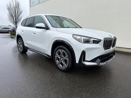 Alpine White 2026 BMW X1 xDrive28i