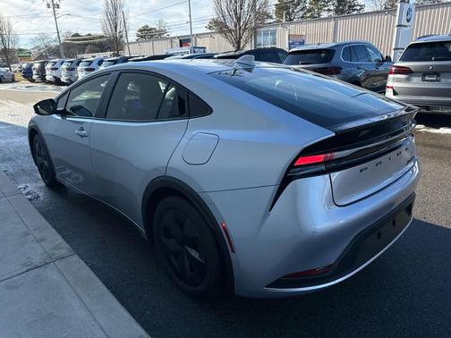 2024 Toyota Prius Prime SE