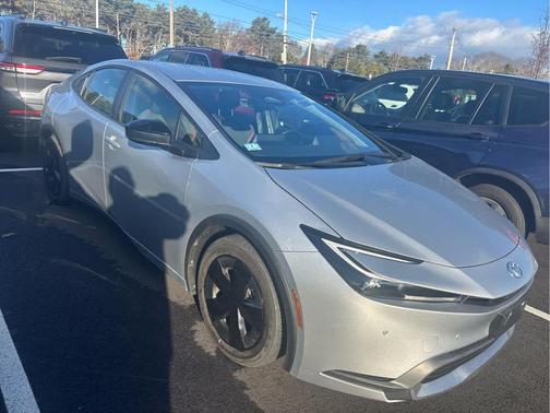 2024 Toyota Prius Prime SE