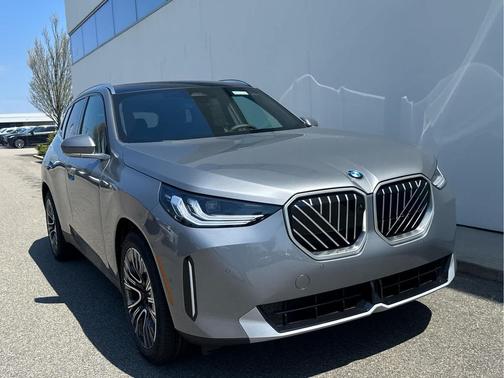 Skyscraper Grey Metallic 2026 BMW X3 30 xDrive