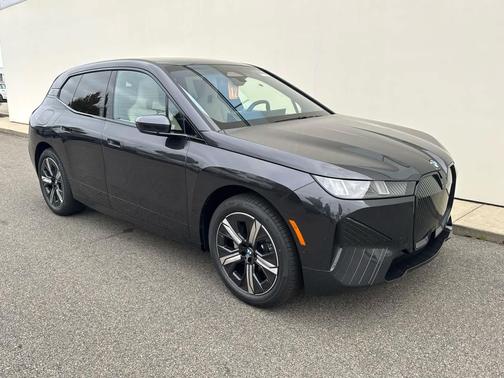 2026 BMW iX xDrive45