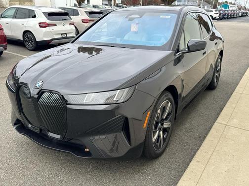 2026 BMW iX xDrive45