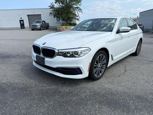 Alpine White 2020 BMW 540 xDrive