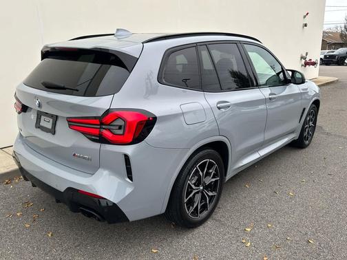 2023 BMW X3 M40i
