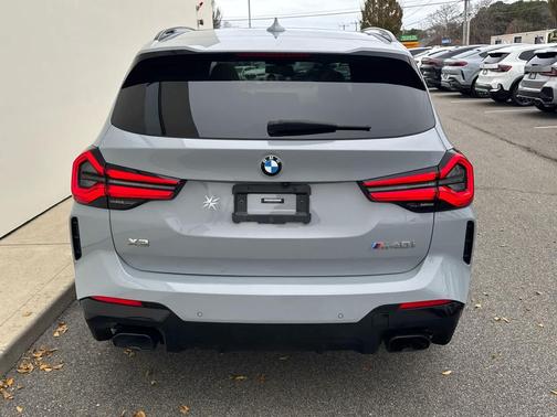 2023 BMW X3 M40i