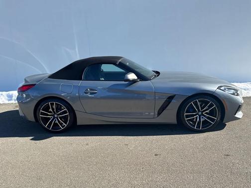 2023 BMW Z4 M40i