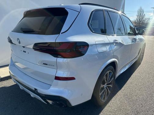 2026 BMW X5 PHEV xDrive50e