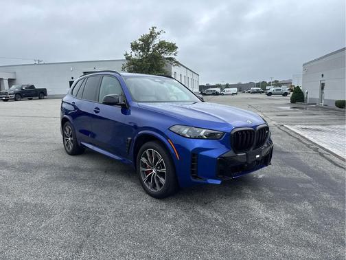 Marina Bay Blue Metallic 2026 BMW X5 M60i