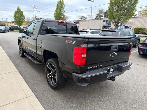 Black 2018 Chevrolet Silverado 1500 2LT