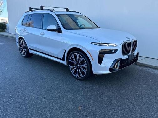 2023 BMW X7 xDrive40i