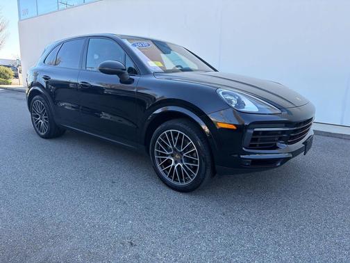 Black 2020 Porsche Cayenne Cayenne