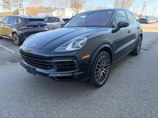 Black 2020 Porsche Cayenne Cayenne