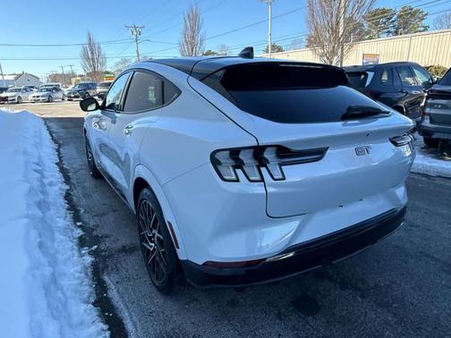 2021 Ford Mustang Mach-E GT