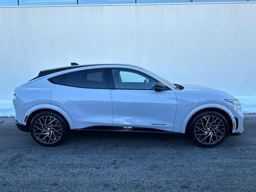 2021 Ford Mustang Mach-E GT